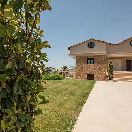 Palma & With Pool Lejlighed